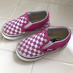Slip on checkered Vans